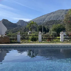 Valle Bed & Breakfast Alora