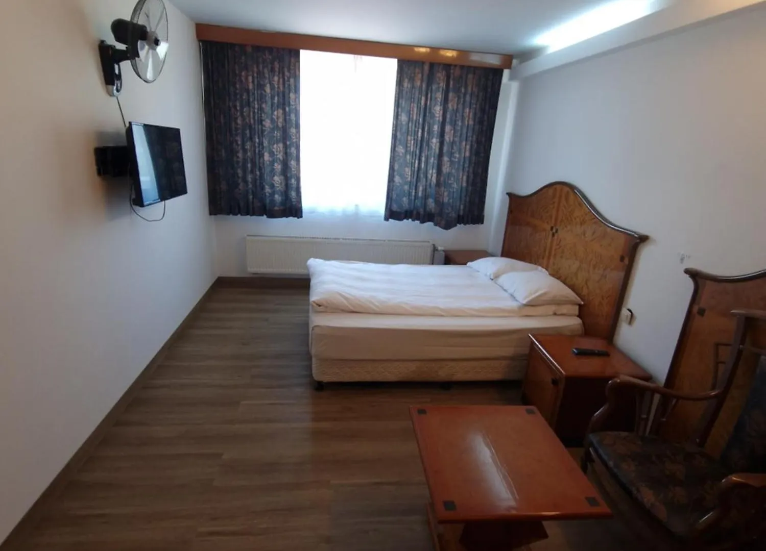 Sky Apart Hotel - Hotel Eurocap Jette  Brussel